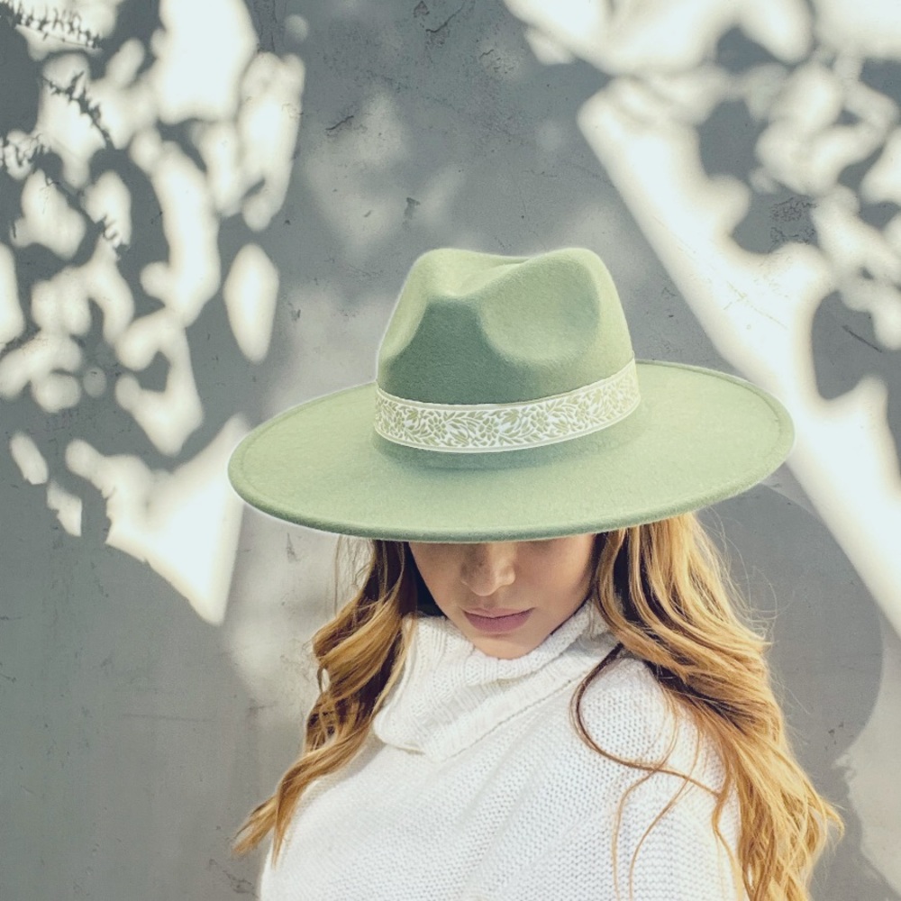 Elegant Green Women's Hat